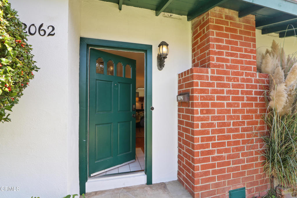 2062 N Garfield Avenue