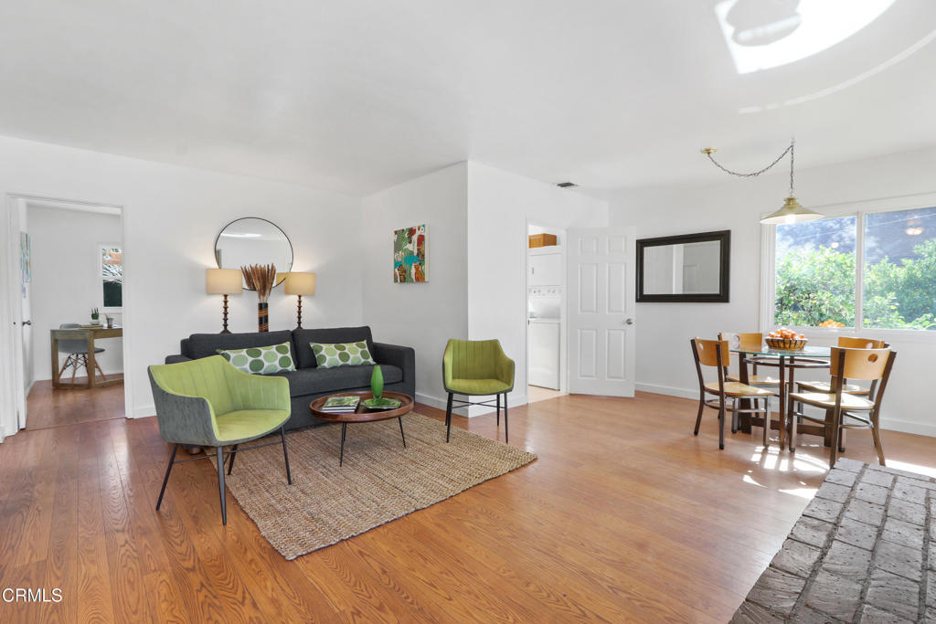 2062 N Garfield Avenue