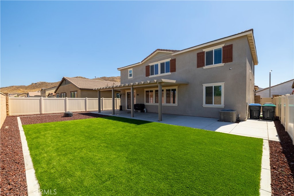 29526 Woodcreek Trail