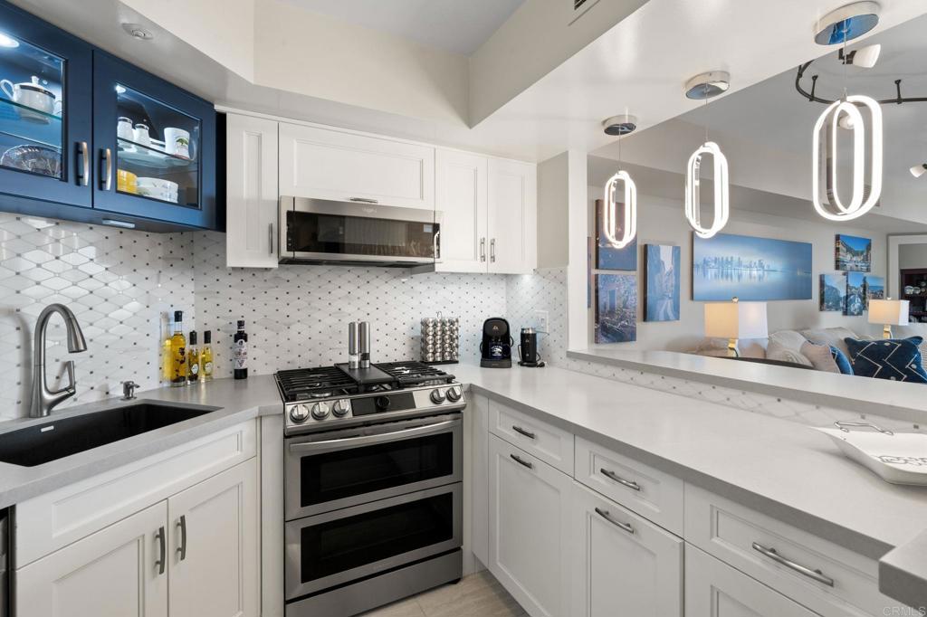 500 W Harbor Drive 1108