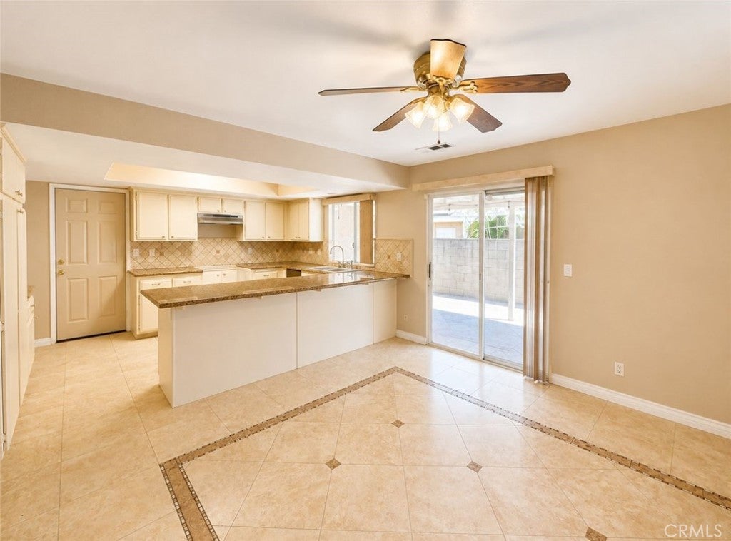 230 Oranut Lane