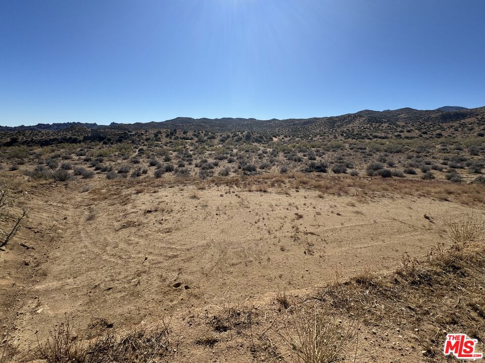 3085 Apache Pass