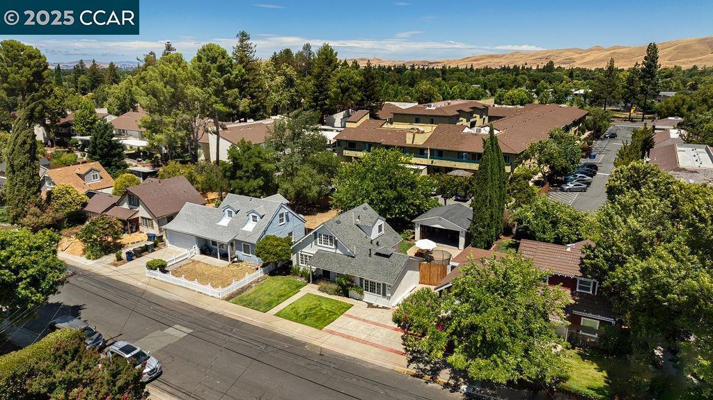 CANTERBURY VILLA - Residential