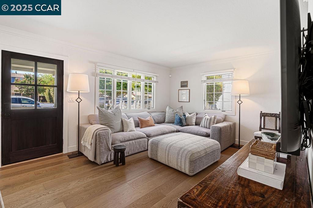 CANTERBURY VILLA - Residential