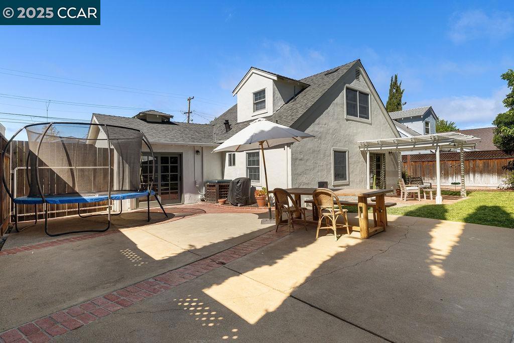 CANTERBURY VILLA - Residential