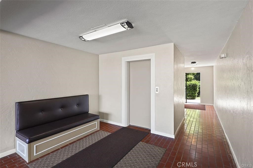 Shadow Lane - Residential