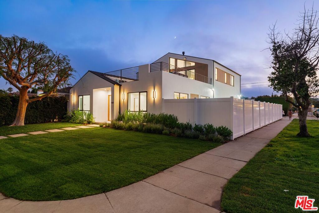Properties 1 1801 S Bedford Street
