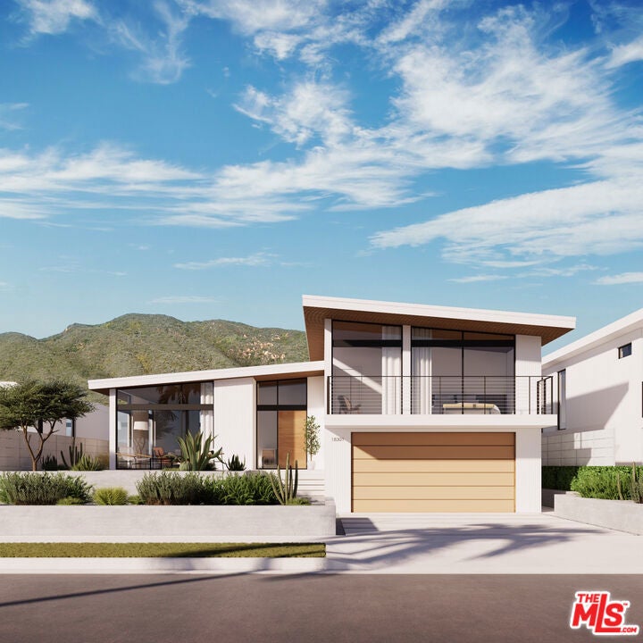 18301 Clifftop Way