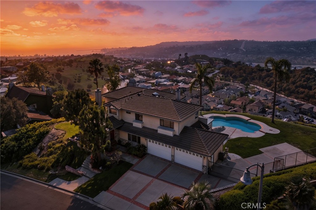 26892 Via La Mirada