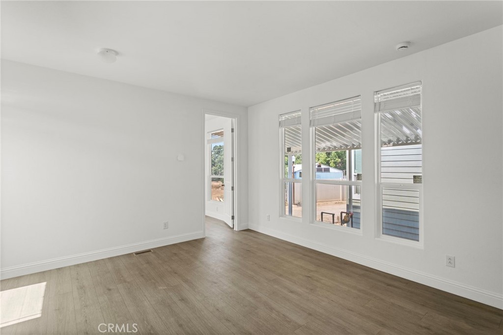 22113 Grand terrace Road