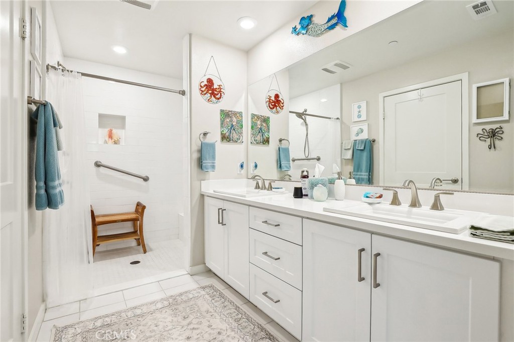 Travata - Residential