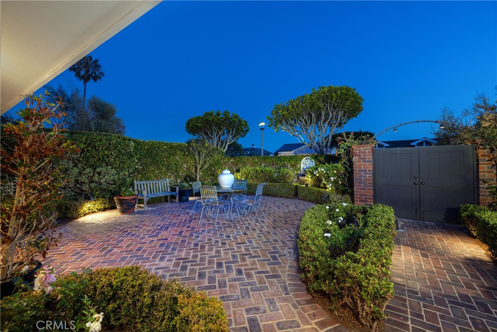 877 Sandcastle Drive, Corona Del Mar CA 92625 - Photo 41