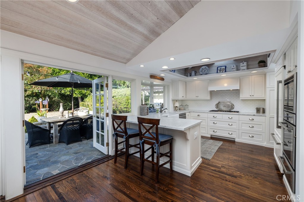 877 Sandcastle Drive, Corona Del Mar CA 92625 - Photo 18