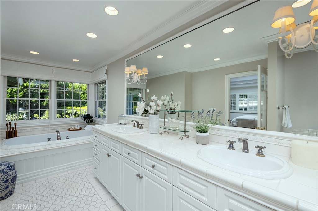 877 Sandcastle Drive, Corona Del Mar CA 92625 - Photo 30