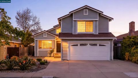Photo of 162 Woodfield, Hercules, CA 94547 (MLS # 41125881)