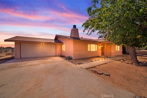 Photo of 7363 Hermosa AVE, Yucca Valley, CA 92284 (MLS # IG26175916)
