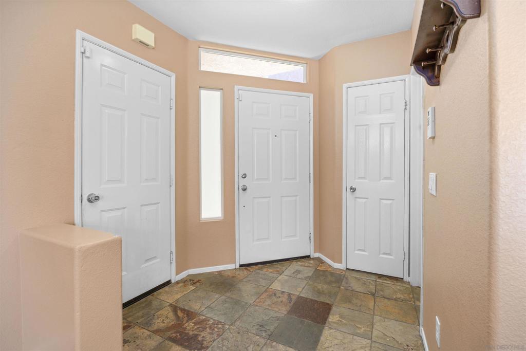 9440 Capricorn Way