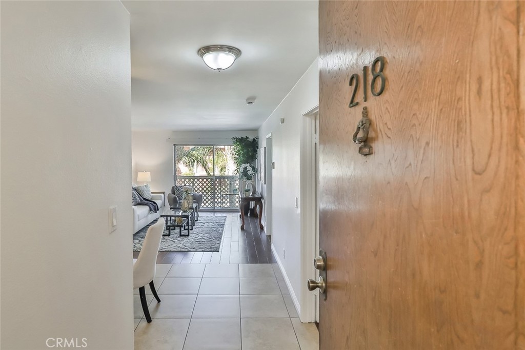 3565 Linden Avenue 218