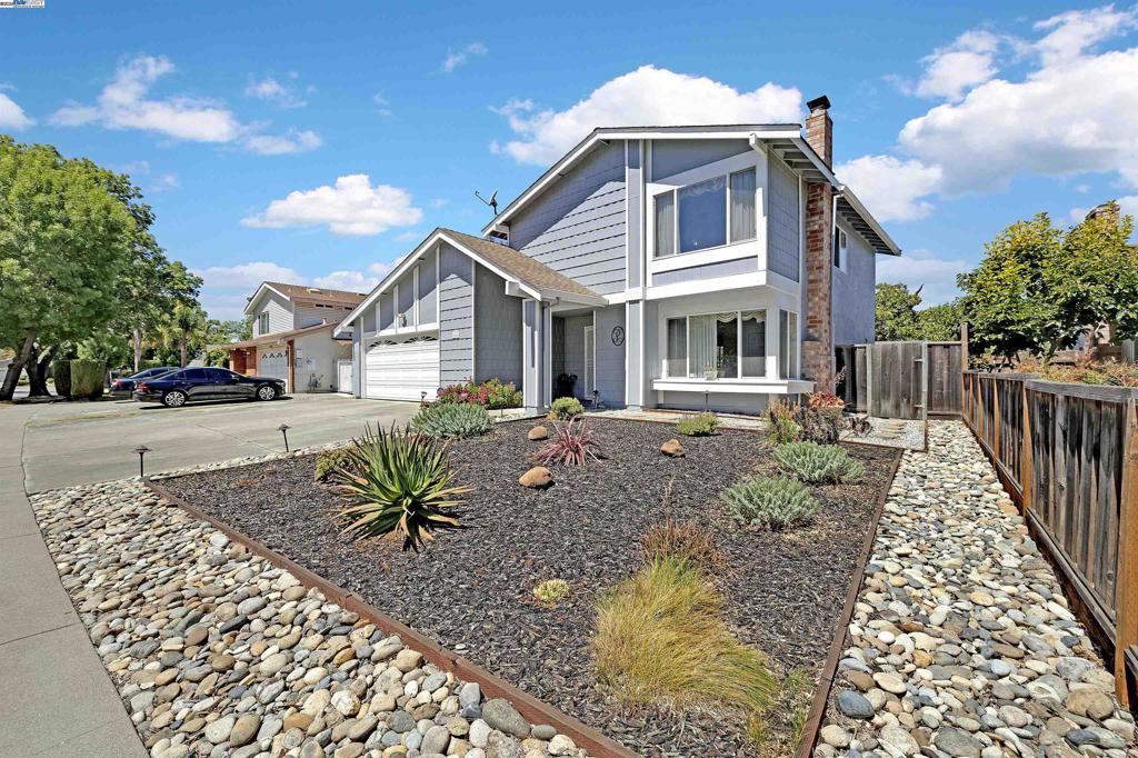3291 Trafalgar Road