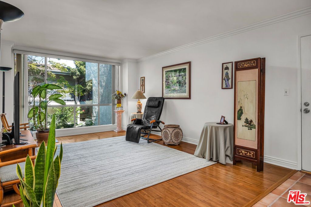 Photo of 4900 Overland Avenue #234, Culver City, CA 90230 (MLS # 25528963)