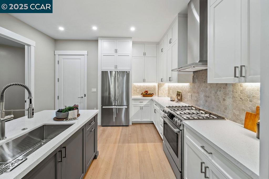 DANVILLE - Residential