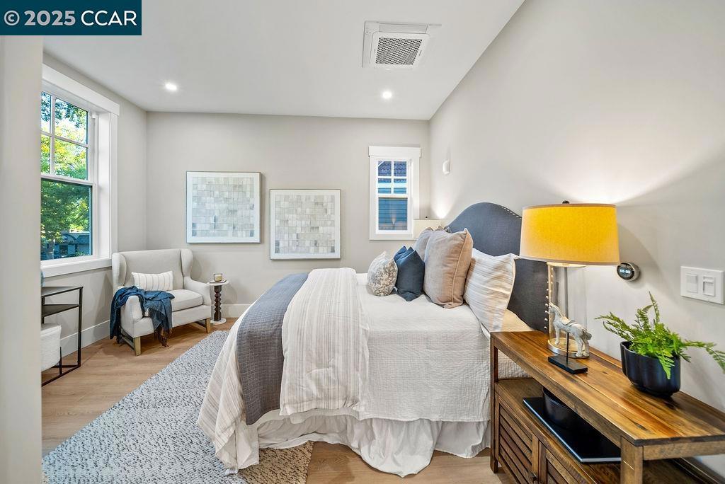 DANVILLE - Residential