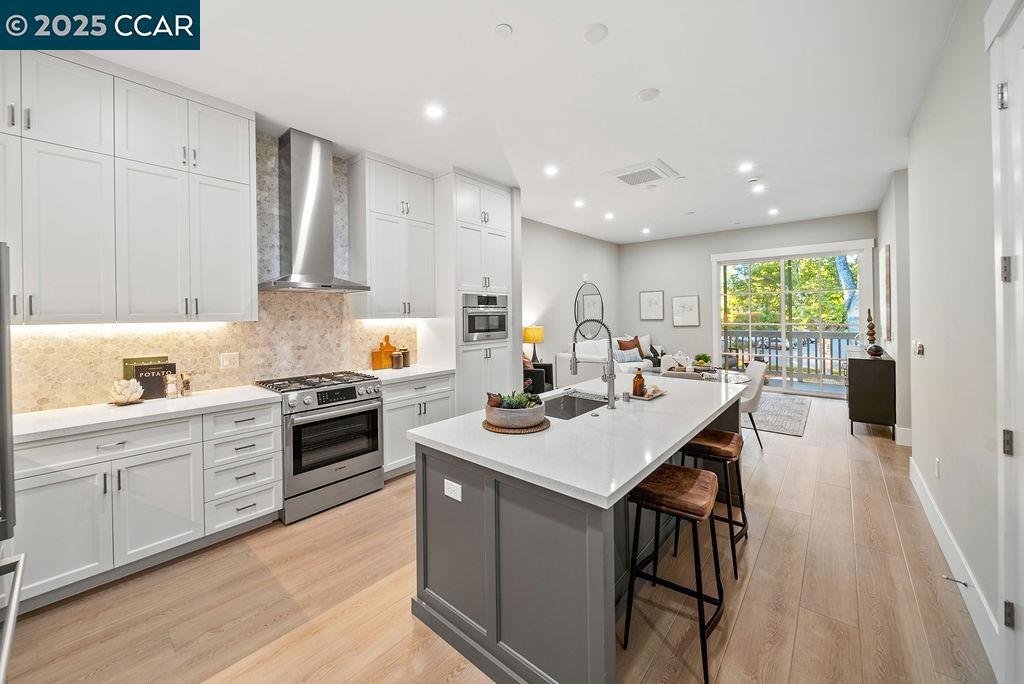 DANVILLE - Residential