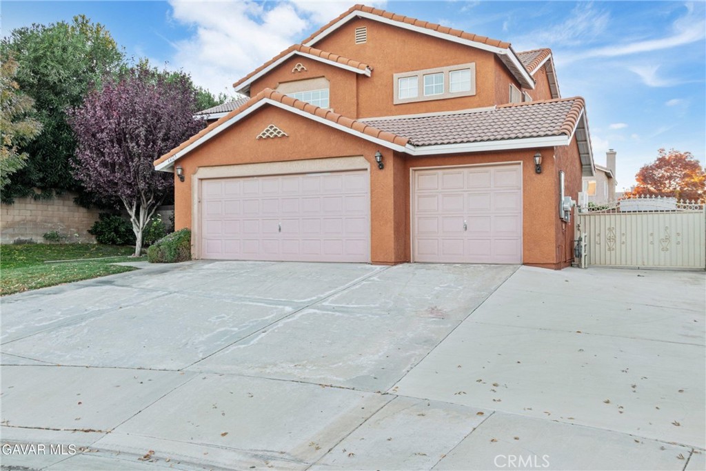 44103 Sundance Court