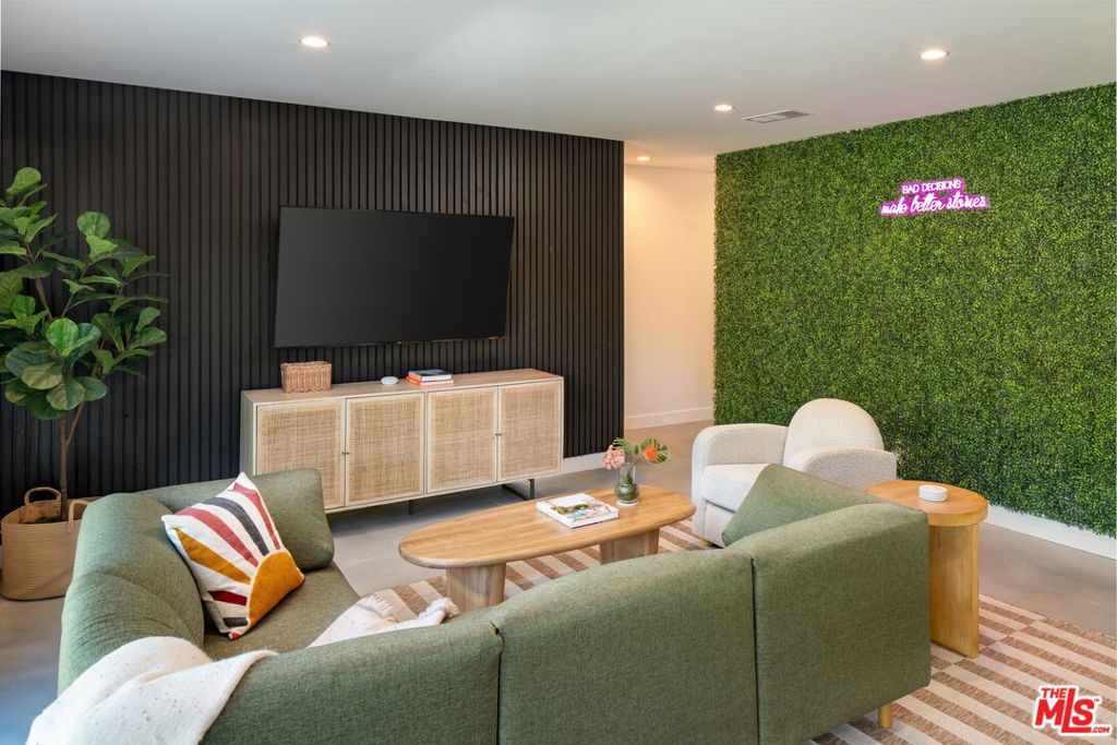 Demuth Park - Residential Lease