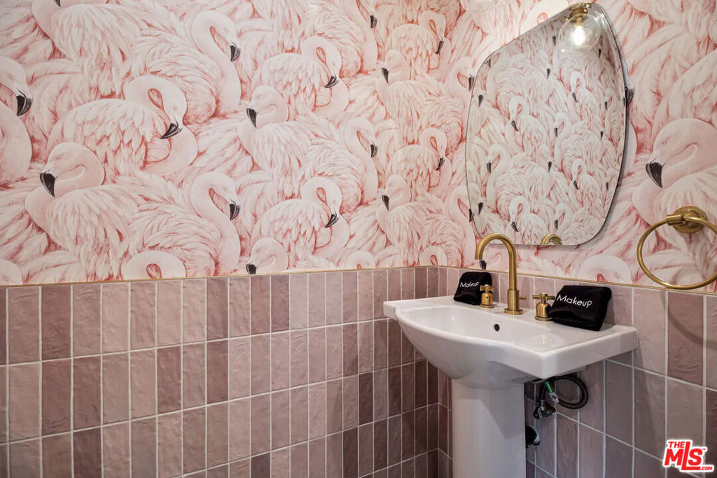 Demuth Park - Residential Lease