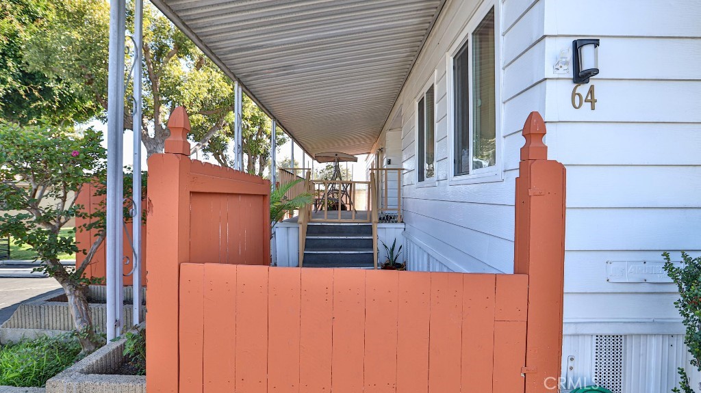 14300 Clinton Street 64