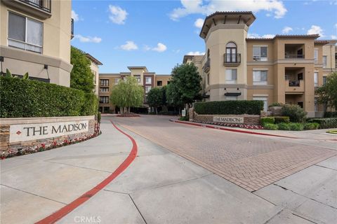 Photo of 24585 Town Center Drive #4308, Valencia, CA 91355 (MLS # SR25120738) Photo of 24585 Town Center Drive #4308, Valencia, CA 91355 (MLS # SR25120738)