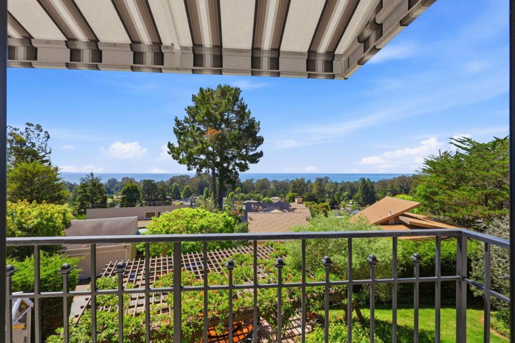 509 Vista Del Mar Drive