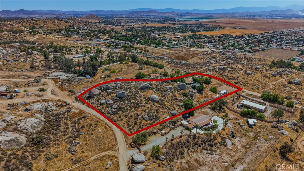 22740 Ramona