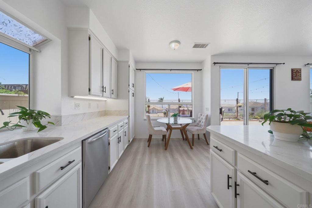 2345 Country View Gln