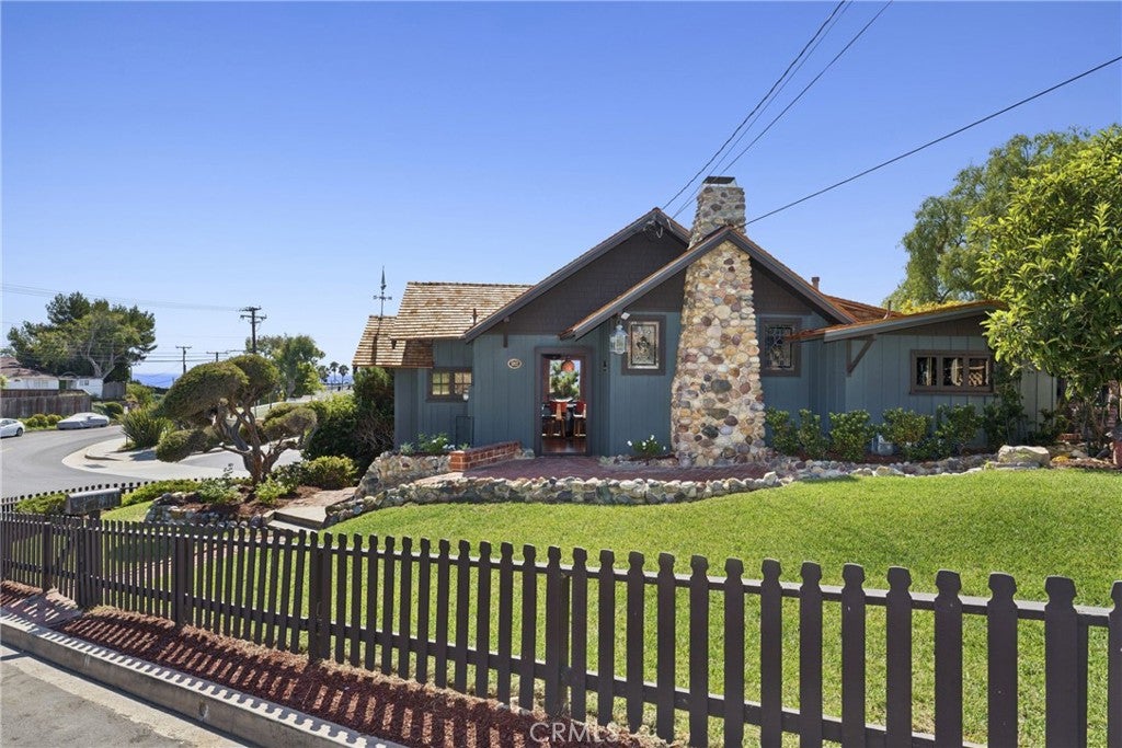310 Hawthorne Road