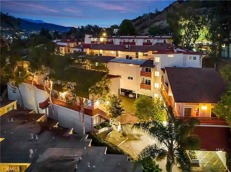 Welcome to this spacious 3-bedroom, 2-bath condo in the heart of Glendale. Bright and inviting, this home features an open living and dining area with direct access to a private balcony—perfect for morning coffee. The kitchen features ample cabinet space and a functional layout for everyday living.







The primary suite includes its own bathroom and ample closet space, while the secondary bedrooms are ideal for family, guests, or a home office. One of the bedrooms features a private balcony, adding an extra touch of outdoor living to your space.







Additional highlights include three assigned parking spaces, and a well-maintained community with secure entry. Conveniently located near shopping, dining, schools, and easy freeway access, this condo combines comfort and convenience in a highly desirable neighborhood.