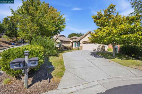Photo of 2420 Rushcreek Pl PL, Vallejo, CA 94591 (MLS # 41146070)