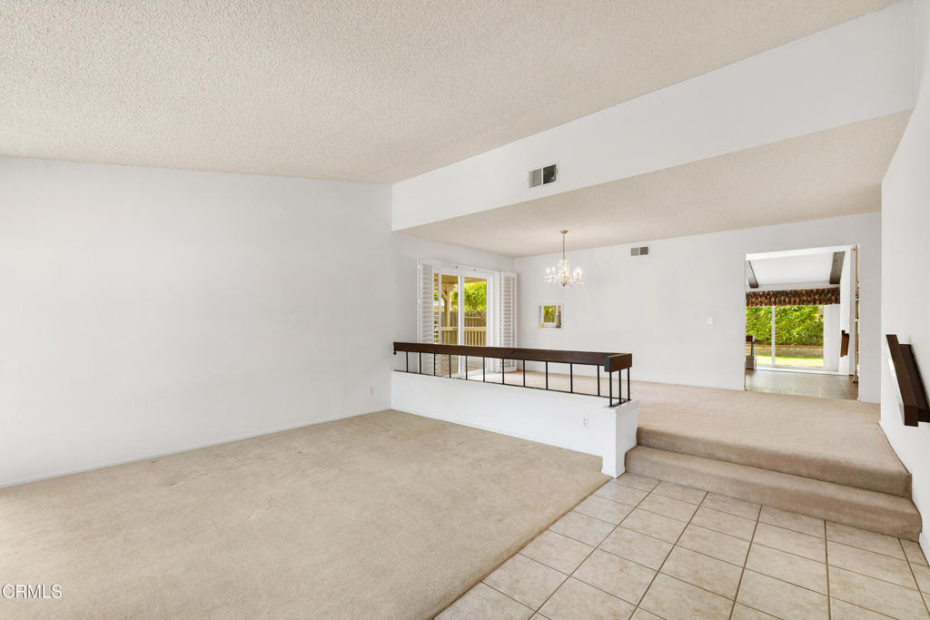 2581 Temple Avenue