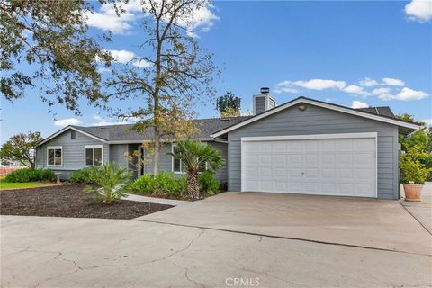 Photo of 5658 Prancing Deer Place Pl, Paso Robles, CA 93446 (MLS # NS25268982)