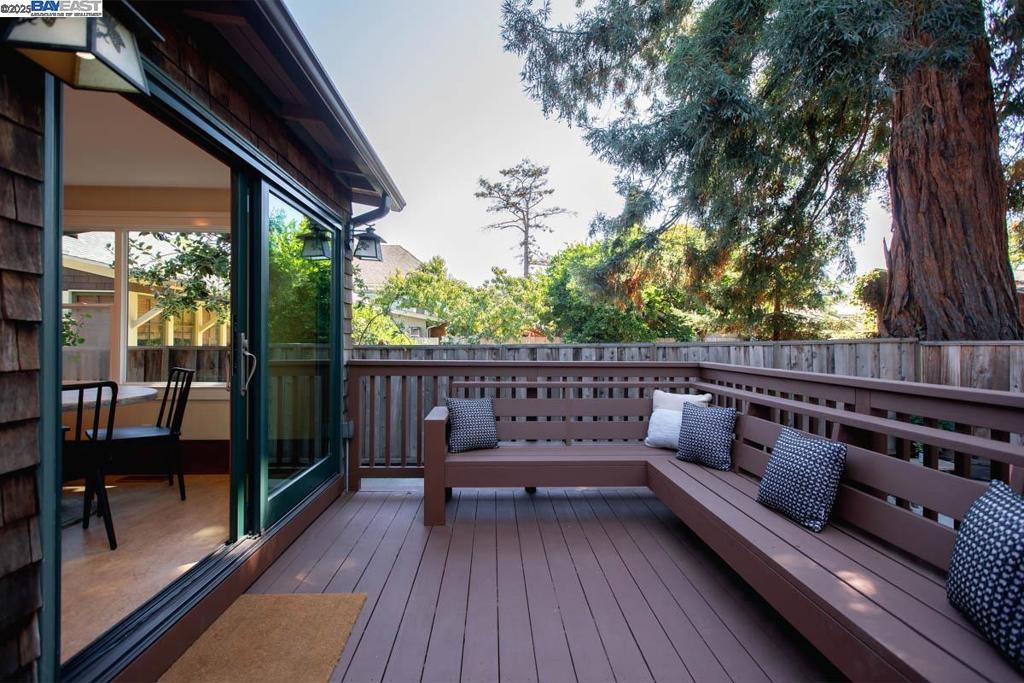 EAST END - Residential