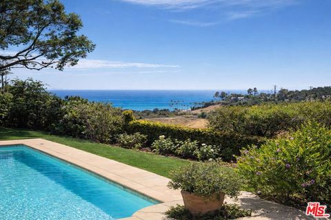 Photo of 6015 Galahad Road, Malibu, CA 90265 (MLS # 26639131)