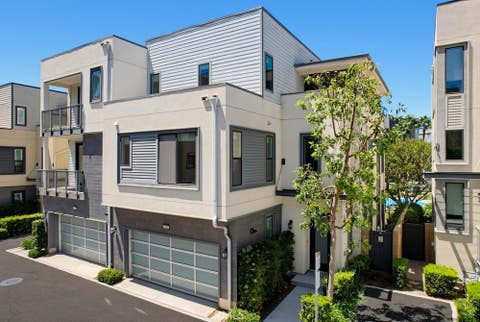 Photo of 141 Tribeca, Irvine, CA 92612 (MLS # NP26182361)