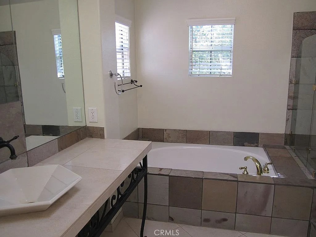 Presidio (PRES) - Residential Lease