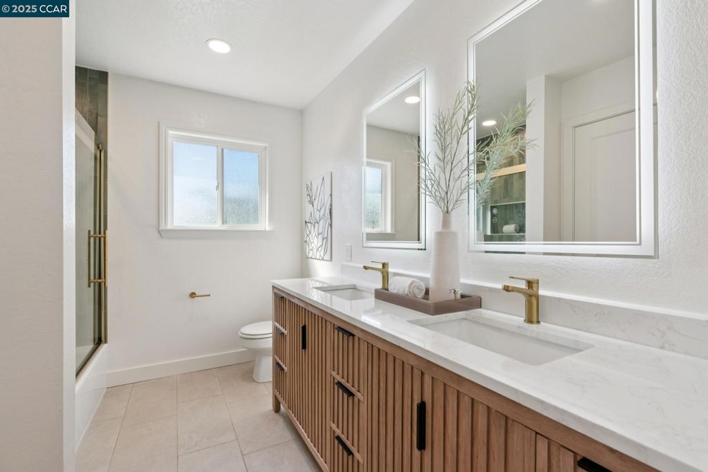 THE WOODLANDS - Residential