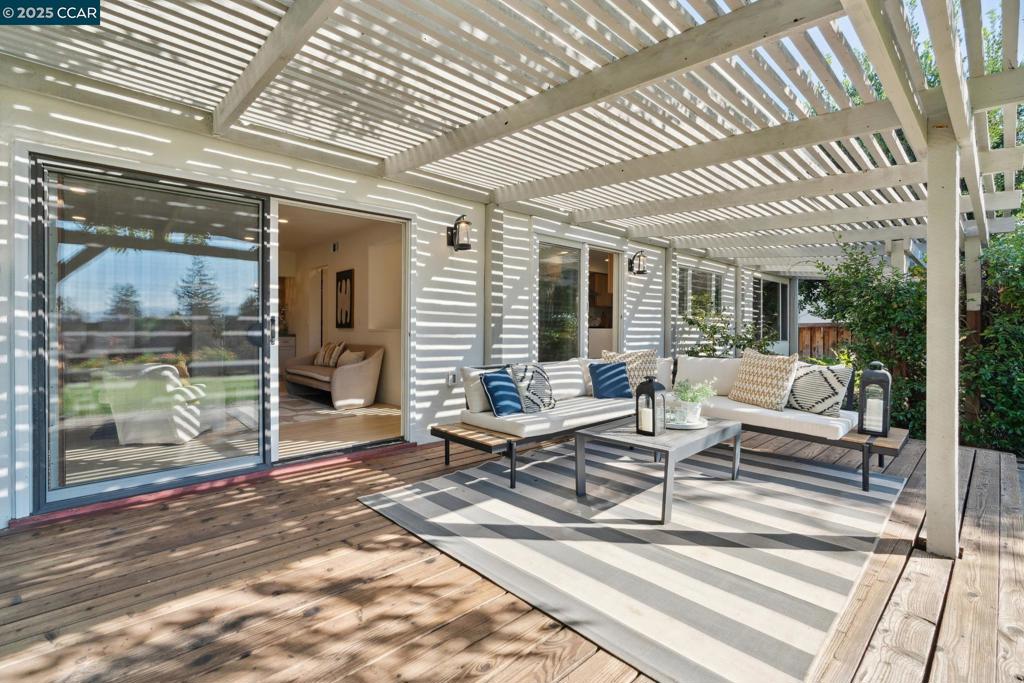 THE WOODLANDS - Residential