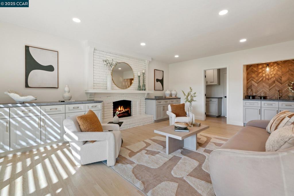 THE WOODLANDS - Residential