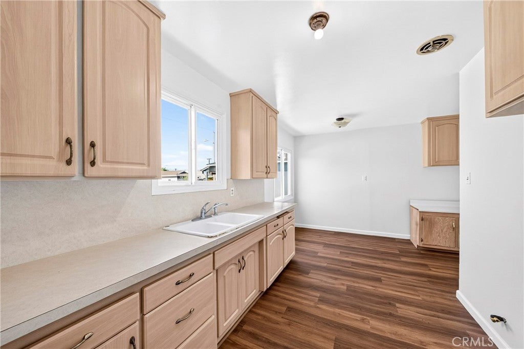 17210 Wilton Pl.