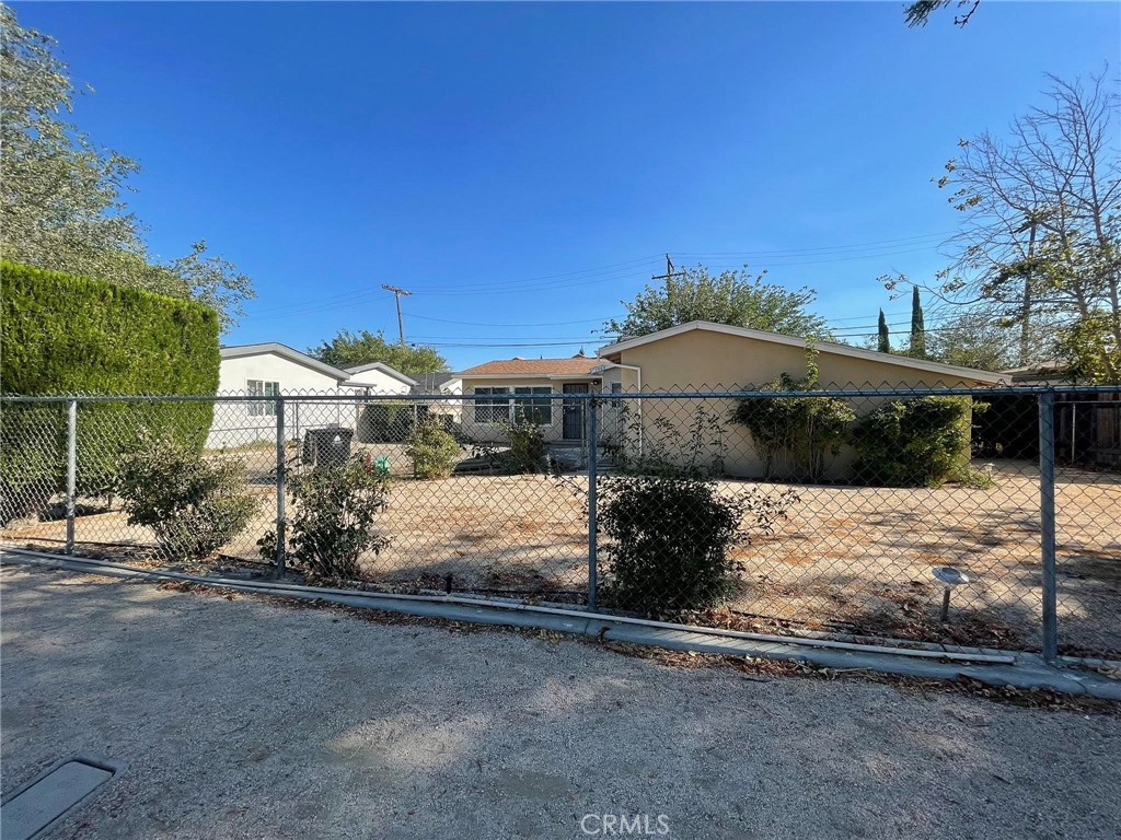 FIXER UPPER!...Subject property is in need of TLC. This home offers 3 bedrooms, 2 bathrooms, 1,040 Sq Ft of living space, and 6,786 Sq Ft LOT. Subject property is conveniently located near CINEMARK, Lankster Municipal Stadium, Lancaster High School, shopping centers, restaurants, and easy access to the freeway.