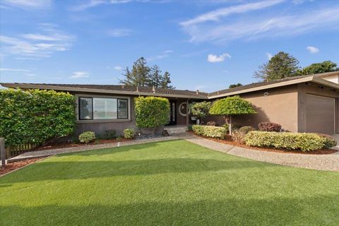 Photo of 3315 Caxton Court, San Mateo, CA 94403 (MLS # ML82042933)